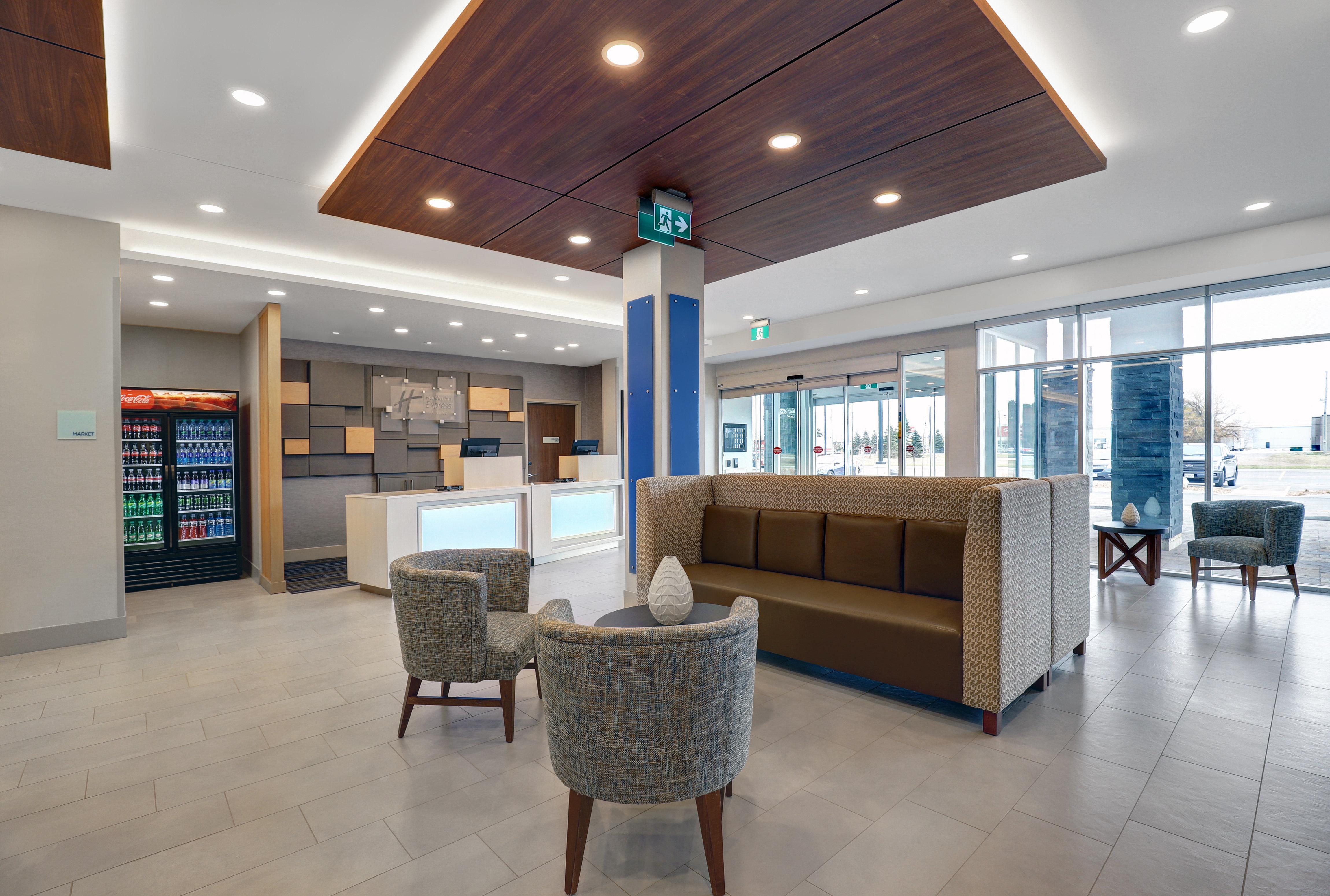 Holiday Inn Express & Suites - 埃尔金港 外观 照片